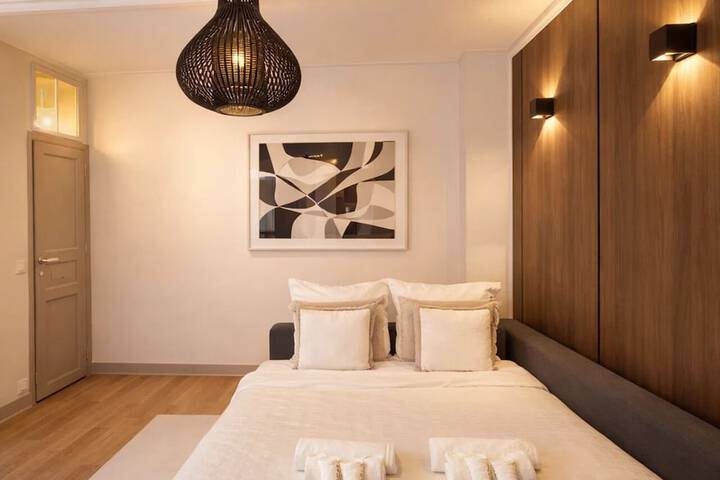 Room 19 of 49