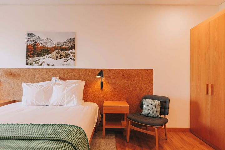Room 45 of 181