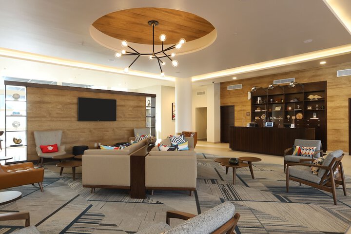 Guest Lobby
