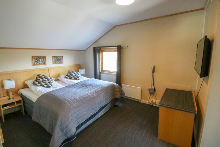 Room 16 of 63