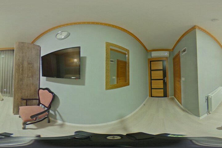 Room 19 of 22