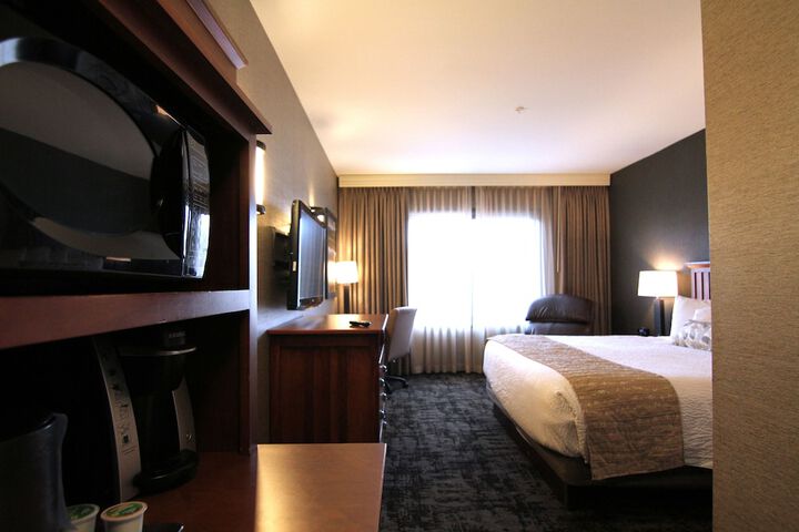 Room 8 of 43