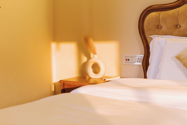 Room 2 of 11