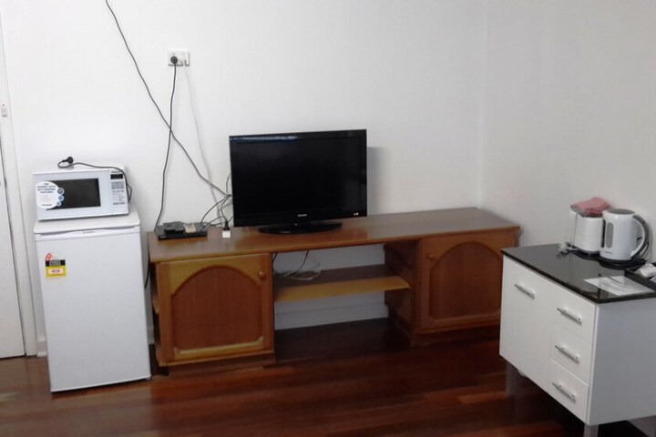Room 35 of 68