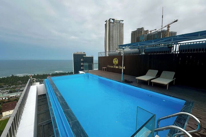 Pool 30 of 47