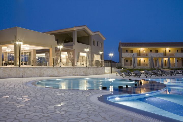 Pool 34 of 68