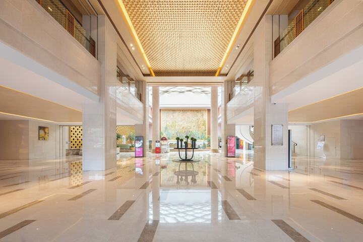 Hotel Lobby