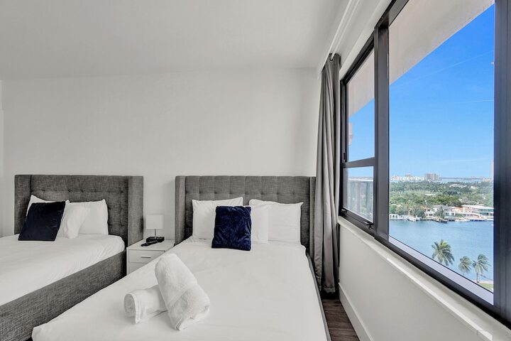Room 150 of 723