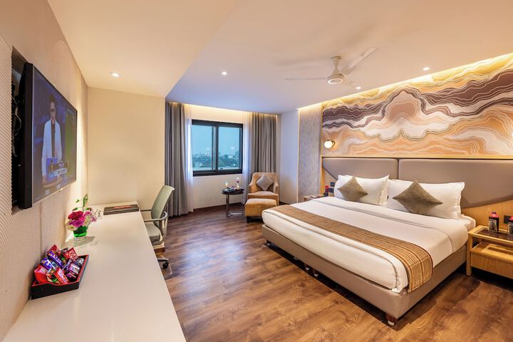 Room 44 of 58