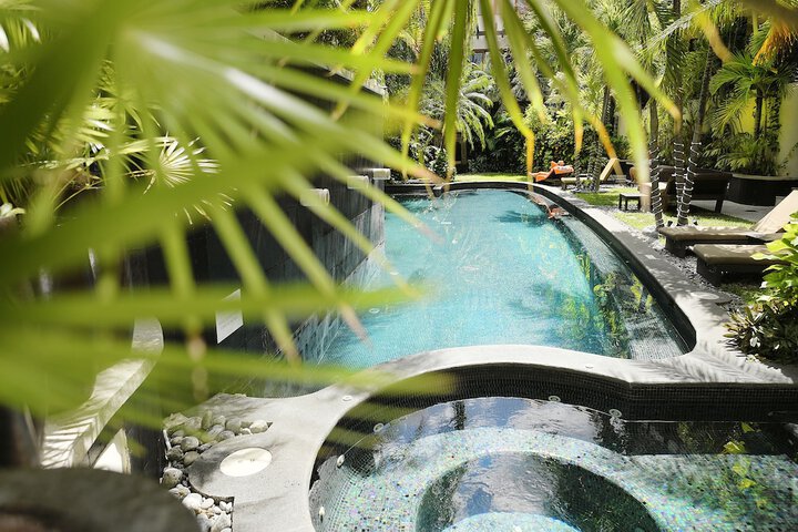 Pool 156 of 204