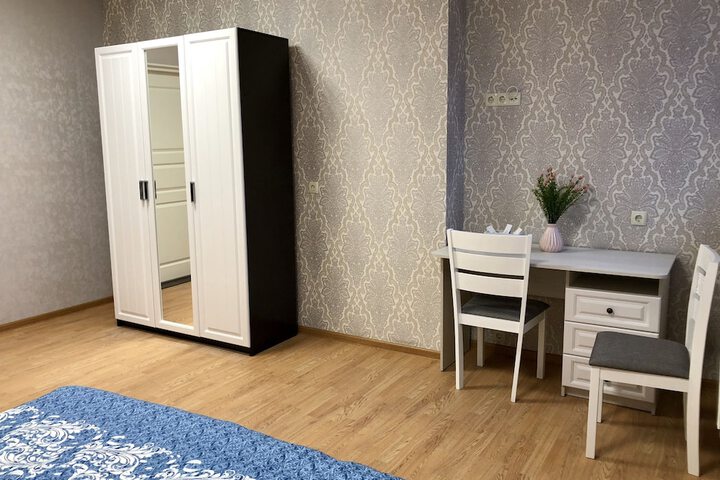 Room 14 of 32