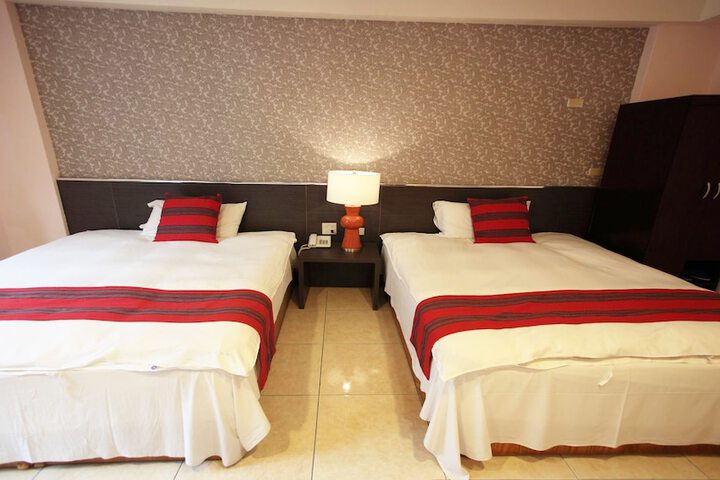 Room 5 of 36