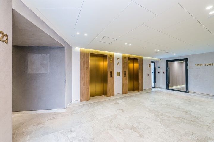 Ballroom/Hall 56 of 60