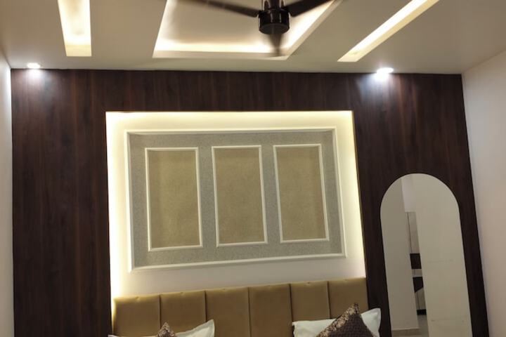 Room 48 of 118