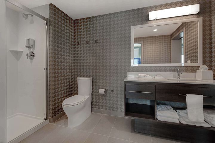 Bathroom shower