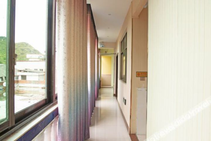 Hotel Interior 10 of 27