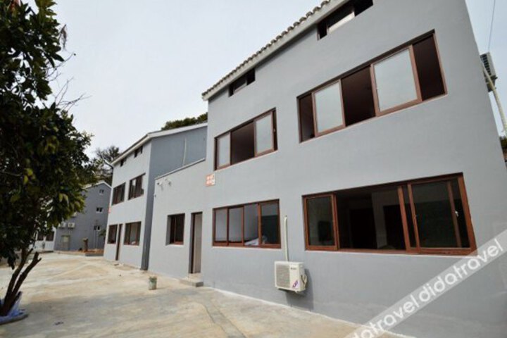 Huibao Inn
