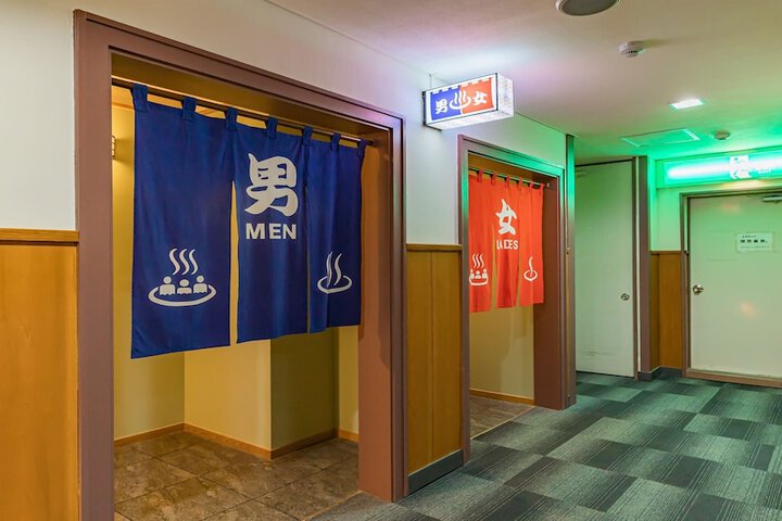 Room 56 of 106