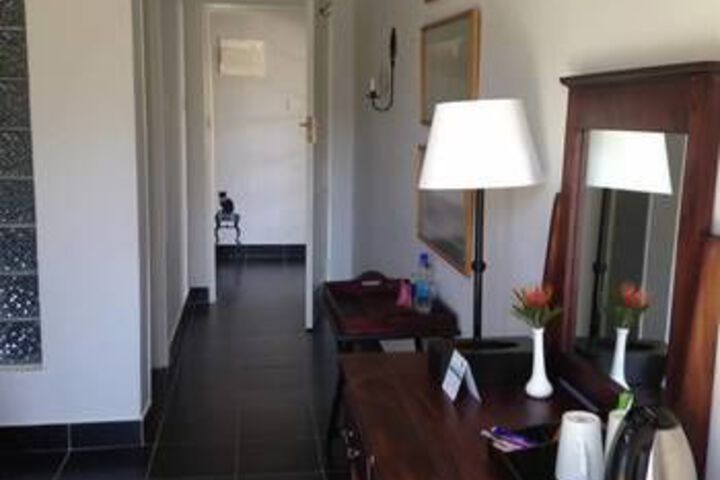 Ballroom/Hall 6 of 11
