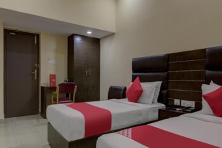 Room 21 of 31