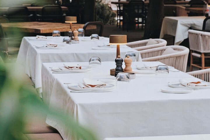 Dining 102 of 194