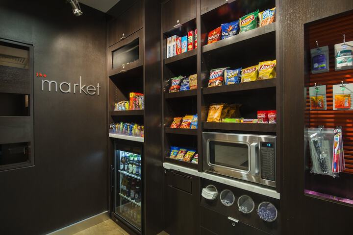 Snack bar