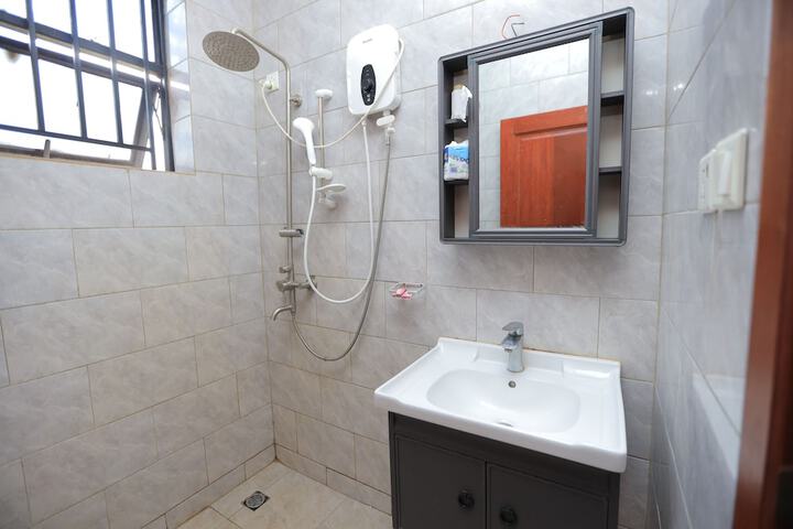 Room 5 of 26