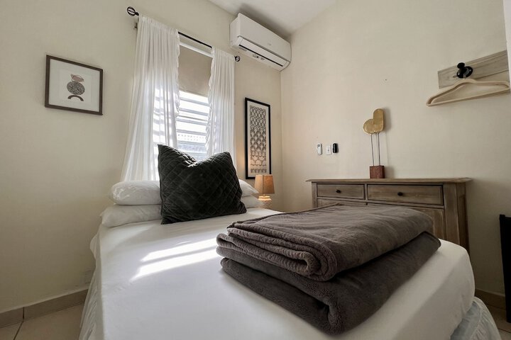 Room 15 of 109