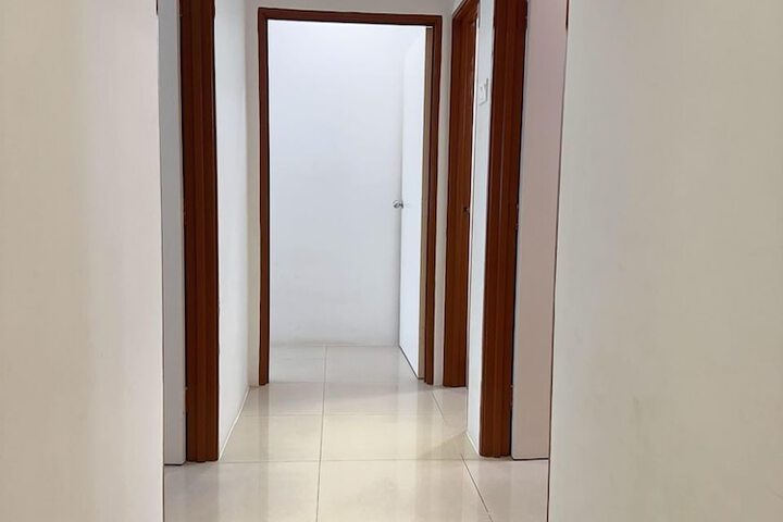 Room 27 of 44