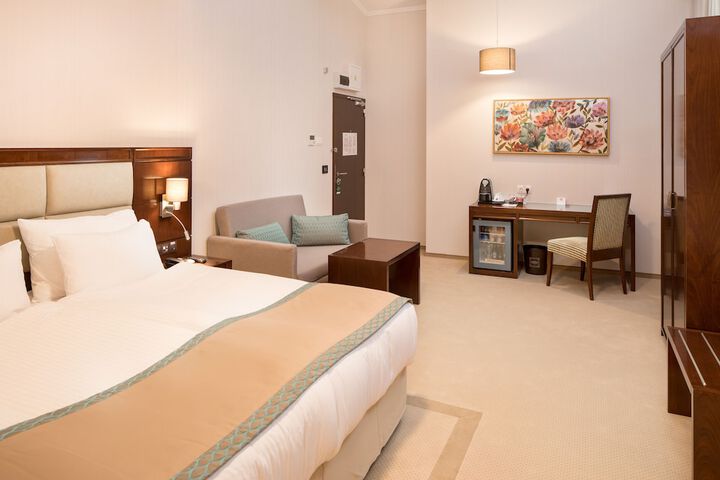 Room 16 of 54