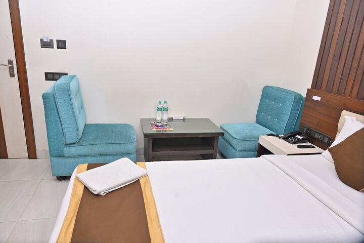 Room 42 of 114