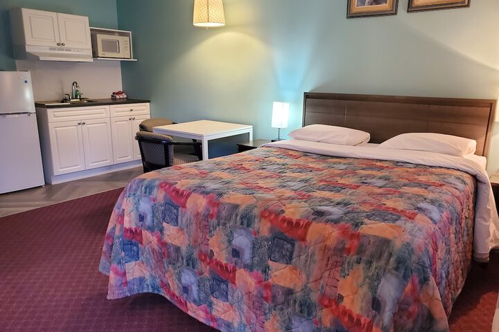 Room 3 of 15