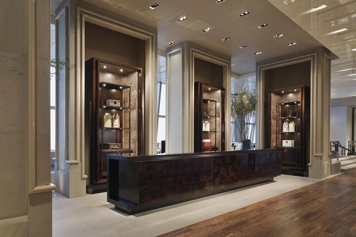 Guest Lobby