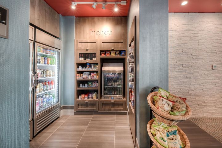 Snack bar
