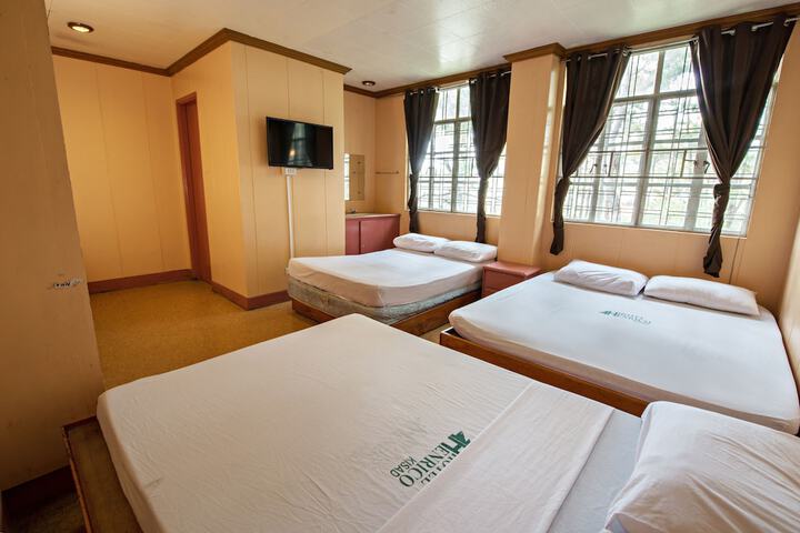 Room 5 of 21