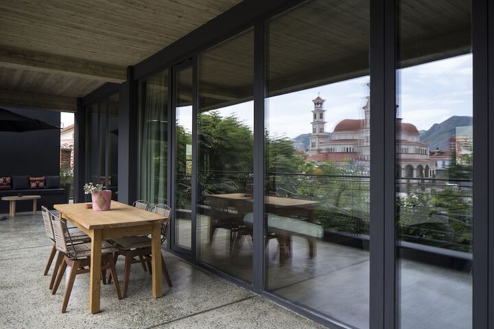 Terrace/Patio 24 of 48