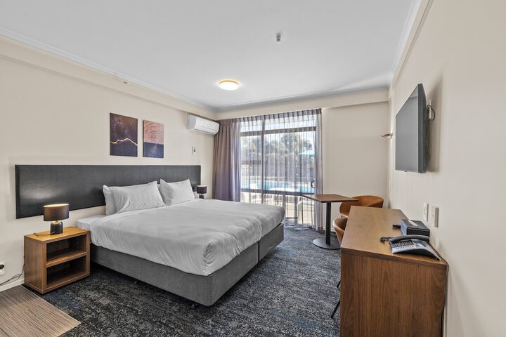 Room 15 of 65