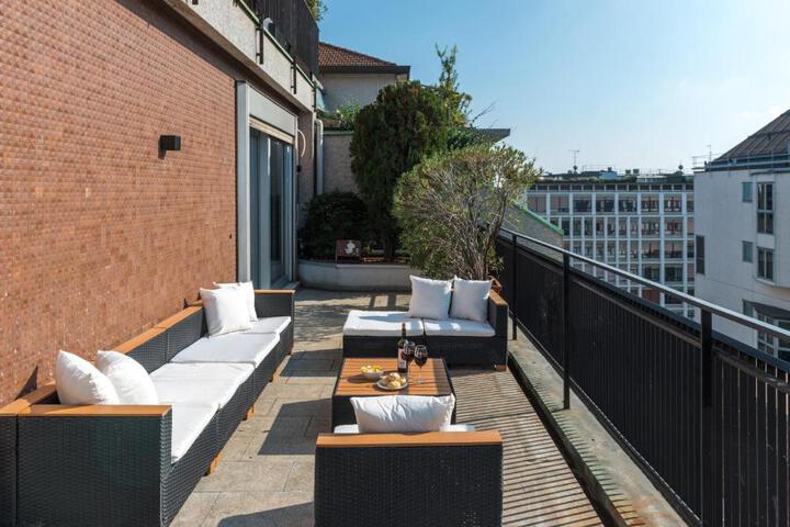 Terrace/Patio 2 of 23