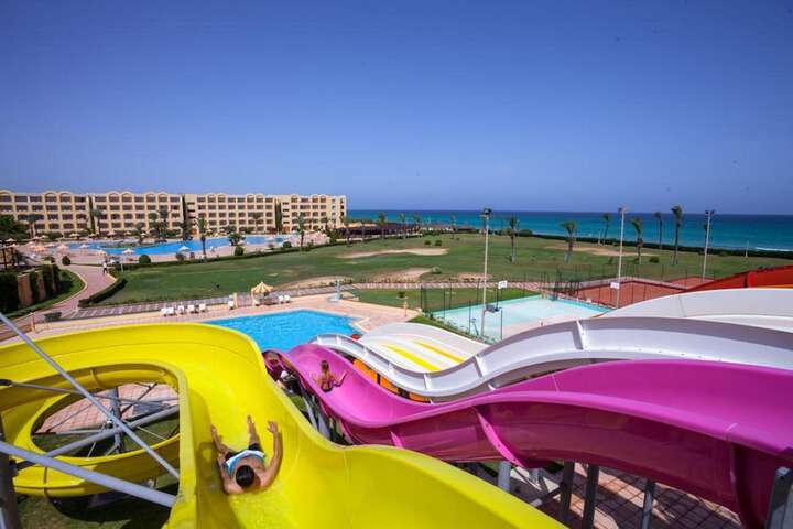 Pool 22 of 51
