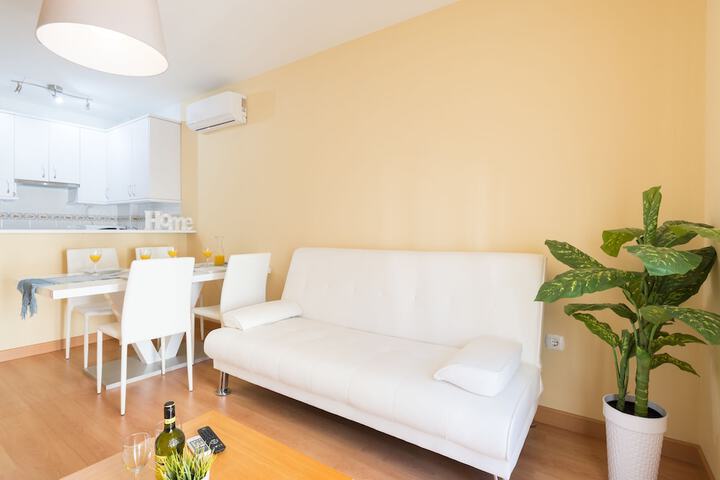 Room 12 of 20