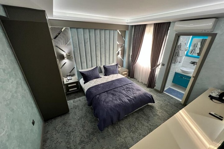 FOREVER 21 HOTEL