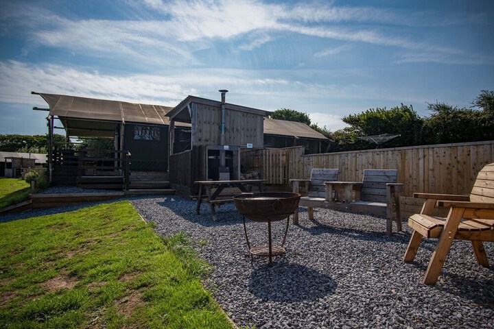 Terrace/Patio 14 of 35