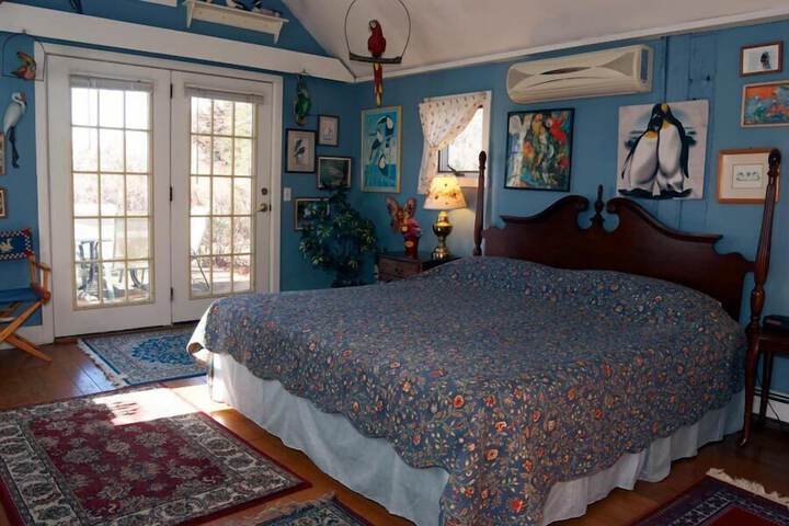 Room 4 of 21
