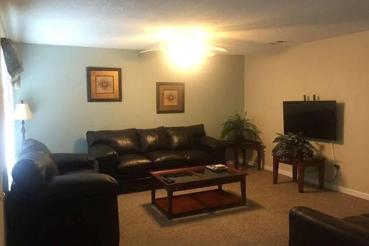 Room 11 of 20
