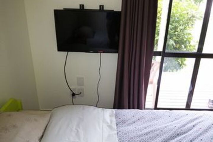 Room 42 of 66
