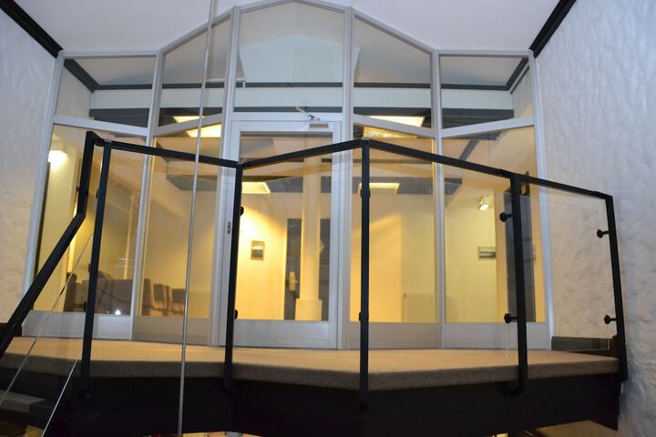Ballroom/Hall 46 of 62