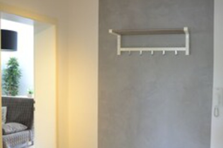 Room 125 of 177