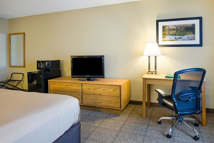 Room 14 of 37