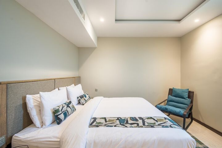 Room 21 of 74