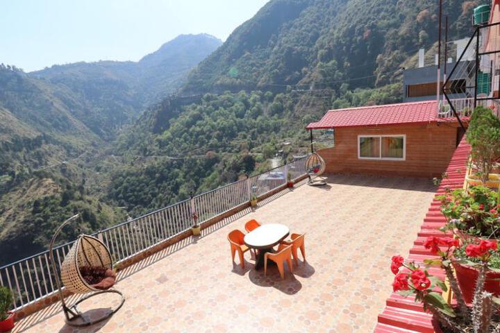 Hotel Valley View Kempty Fall